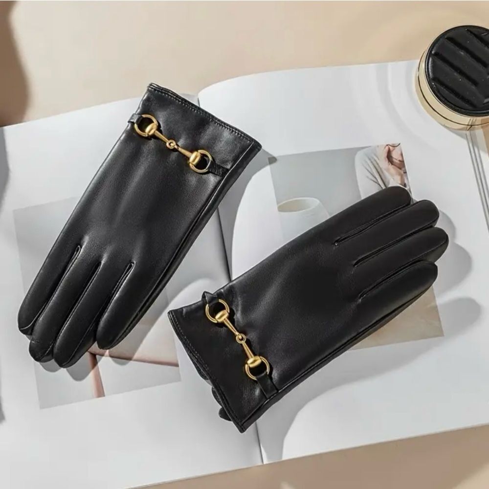 Naked Hanger Genuine Leather Gloves with Horsebit Metallic Buckle